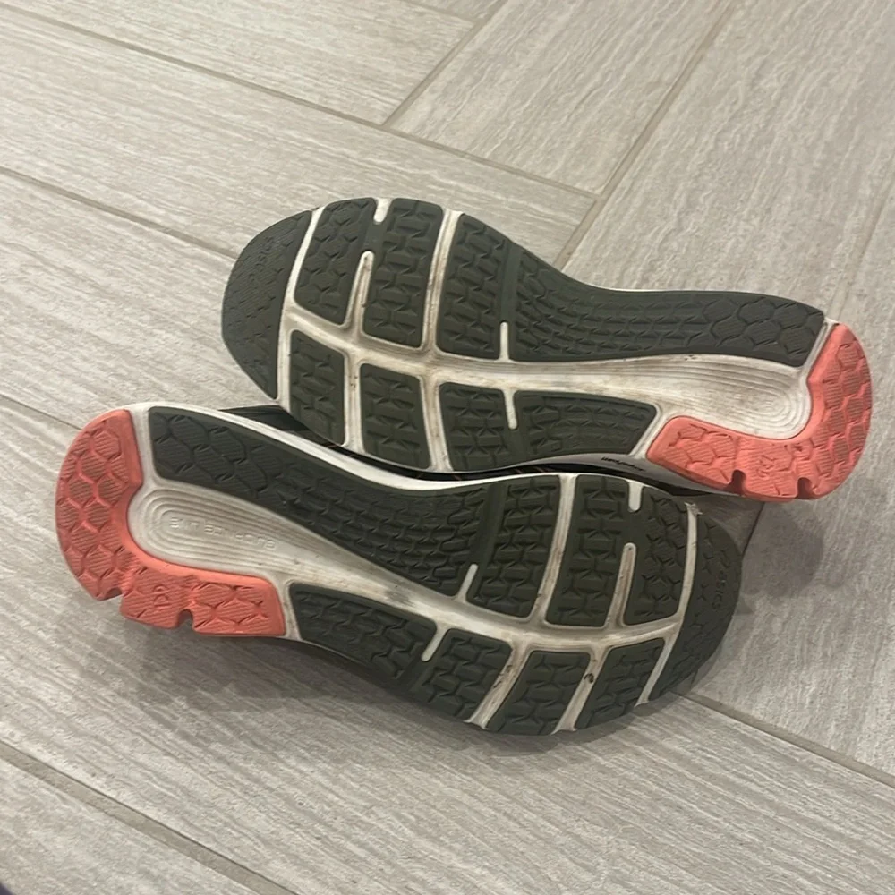 Asics Camouflage Sneakers with Orange Accents - Picture 5 of 5